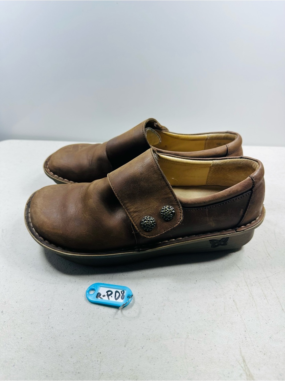AEROSOLES Women's Brown Leather Slip-On Loafers